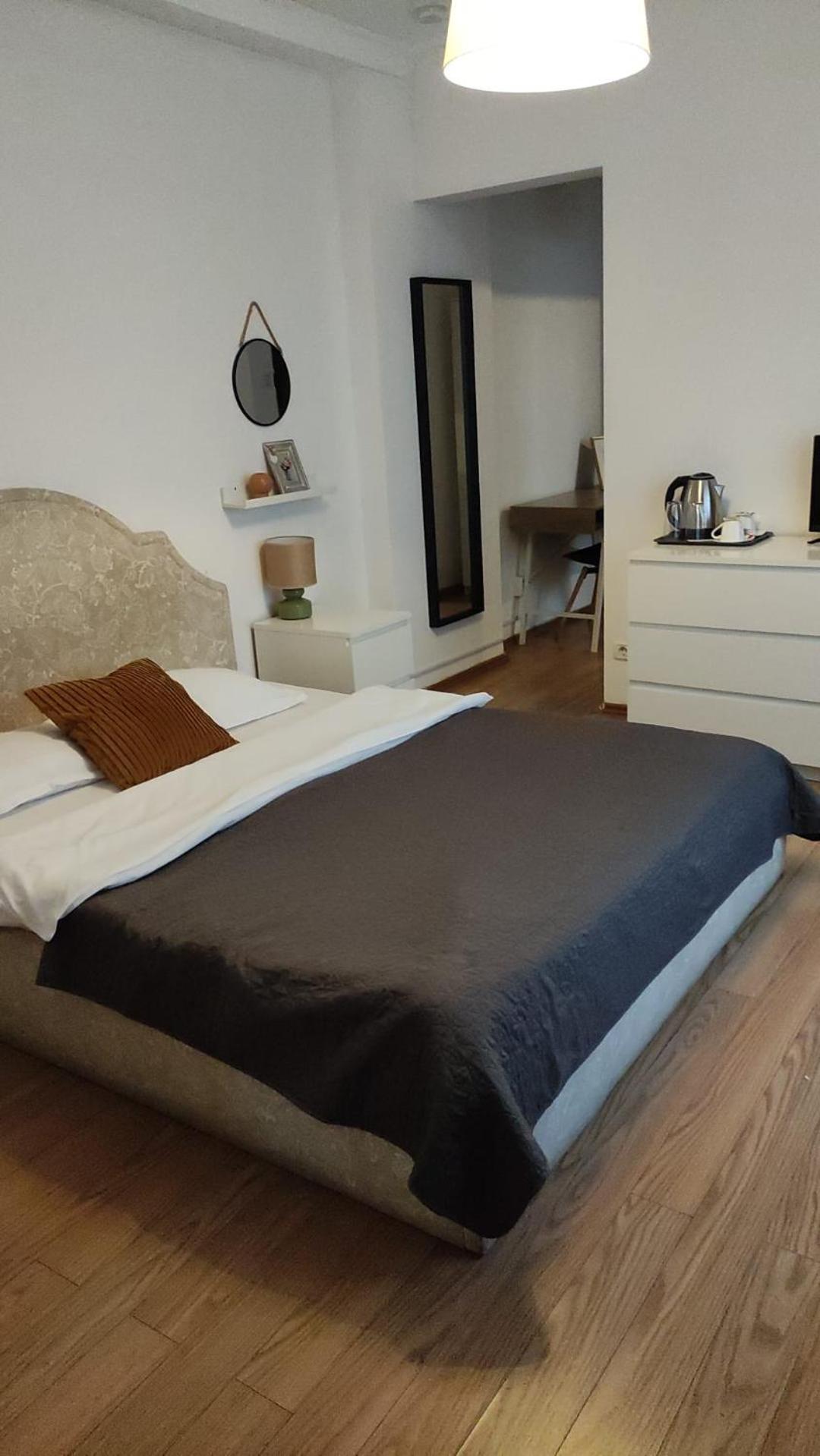 בוקרשט Guesthouse Smart מראה חיצוני תמונה